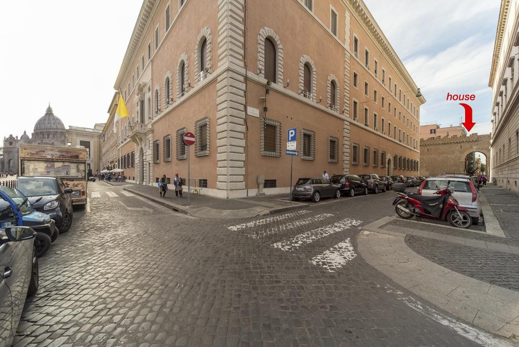 La Porta Rossa Di Borgo - Vatican Luxury Suite روما المظهر الخارجي الصورة