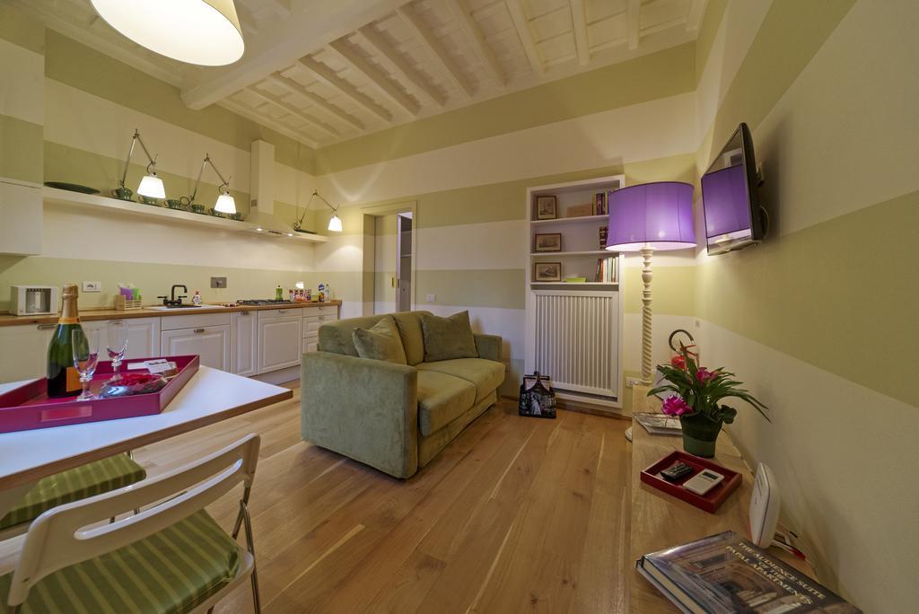La Porta Rossa Di Borgo - Vatican Luxury Suite روما المظهر الخارجي الصورة